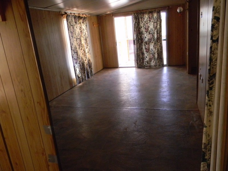 6 Acacia, Myall Grove Caravan Park, Roxby Downs SA 5725