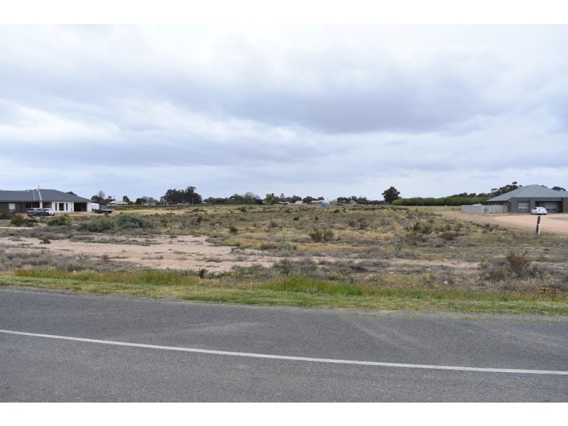 3 Bookmark Ave, Renmark SA 5341