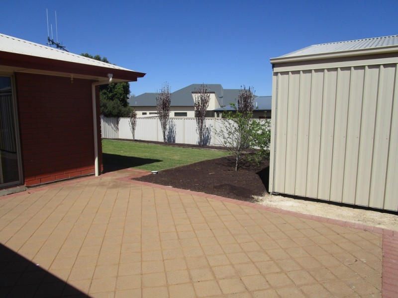 8 Fisher Drive, Berri SA 5343