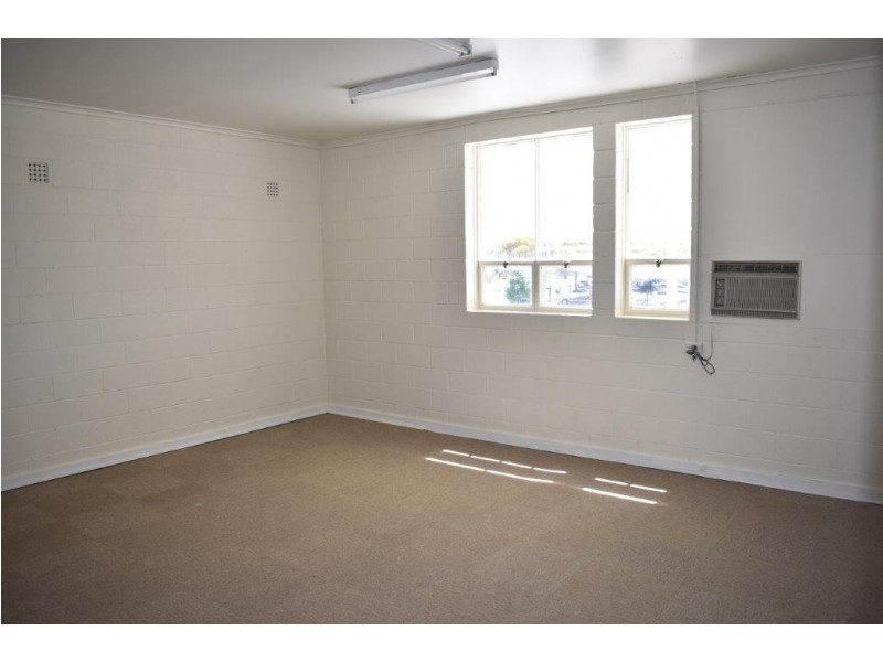 45 Renmark Avenue, Renmark SA 5341