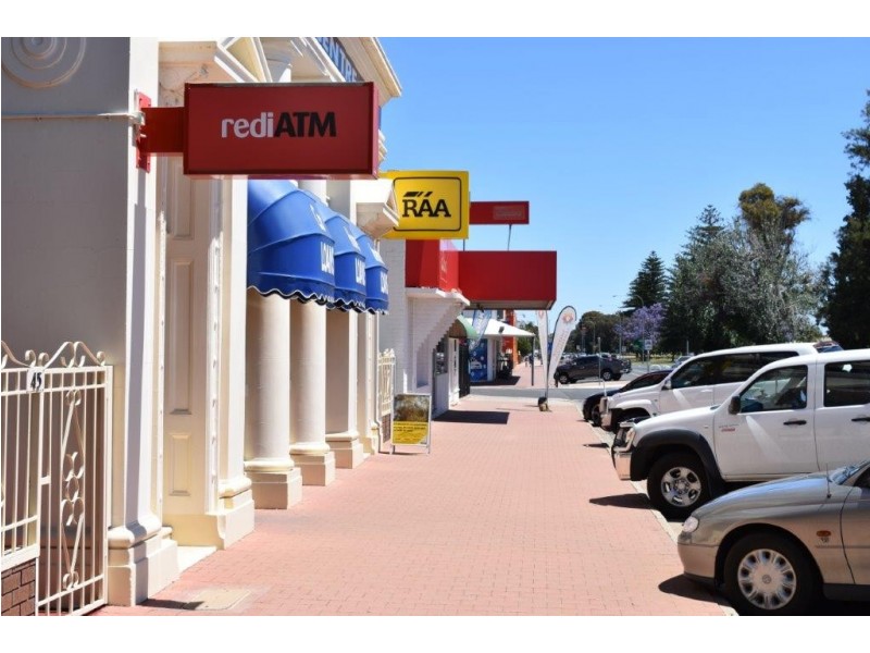 45 Renmark Avenue, Renmark SA 5341