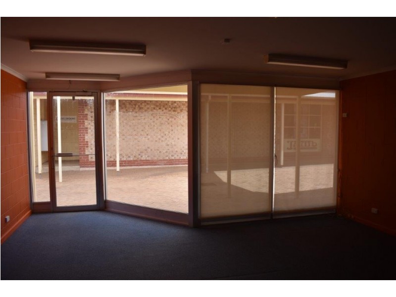 Shop 2, 12 Denny Street, Berri SA 5343