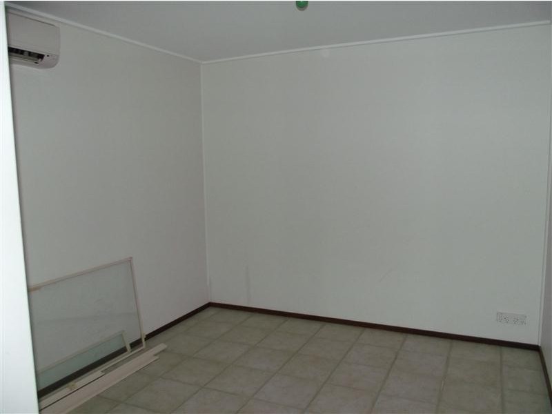 86 Axehead Road, Roxby Downs SA 5725