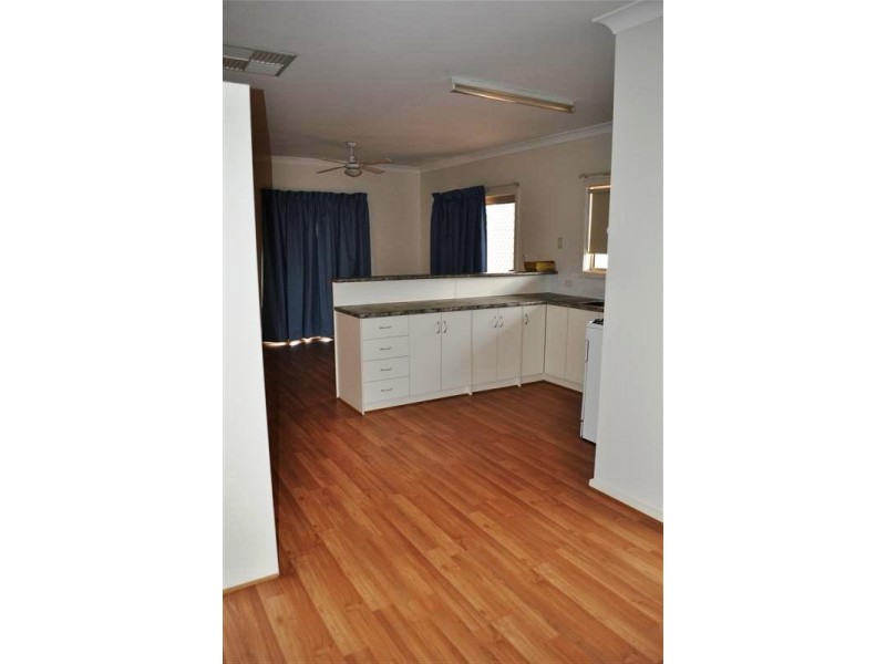 79 TILIQUA CRESCENT, Roxby Downs SA 5725