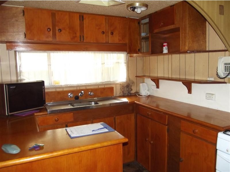 20 ACACIA CRESCENT, MYALL GROVE CARAVAN PARK, Roxby Downs SA 5725