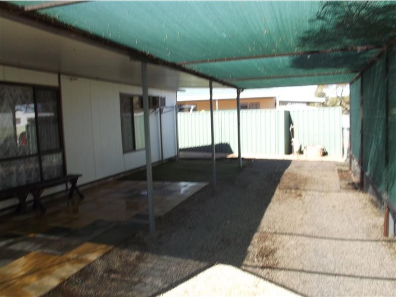 20 ACACIA CRESCENT, MYALL GROVE CARAVAN PARK, Roxby Downs SA 5725