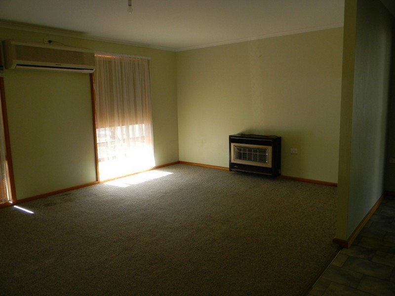 2 Wangianna Street, Roxby Downs SA 5725