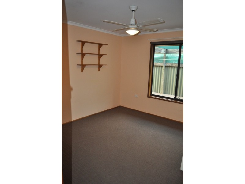 11 Bopeechee Street, Roxby Downs SA 5725