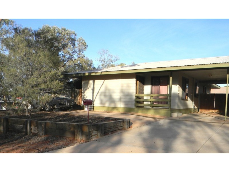 4a Alberrie Street, Roxby Downs SA 5725
