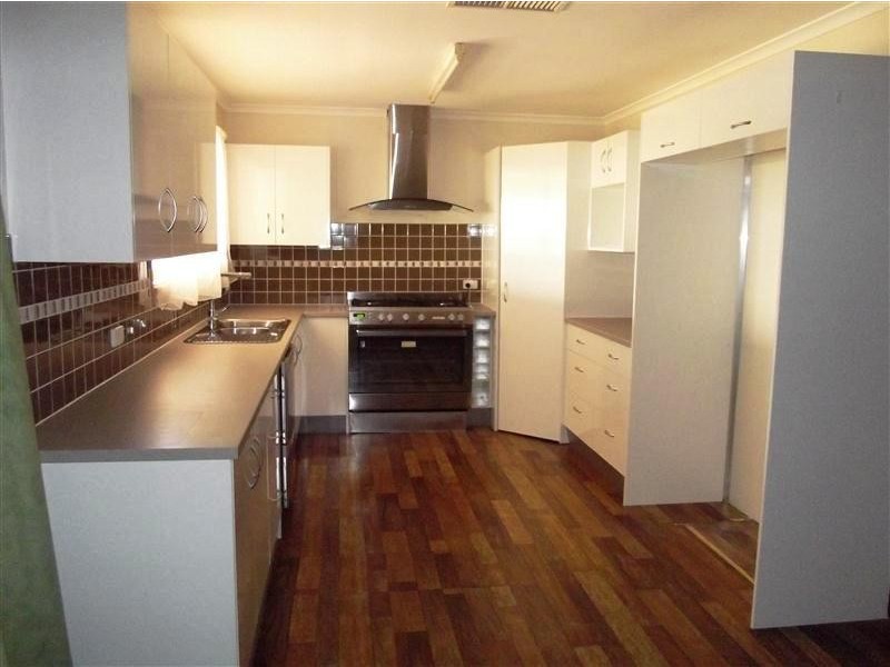 77 STUART ROAD, Roxby Downs SA 5725