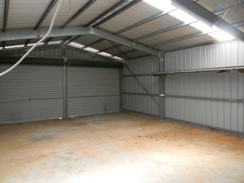 16 FINNISS STREET, Roxby Downs SA 5725