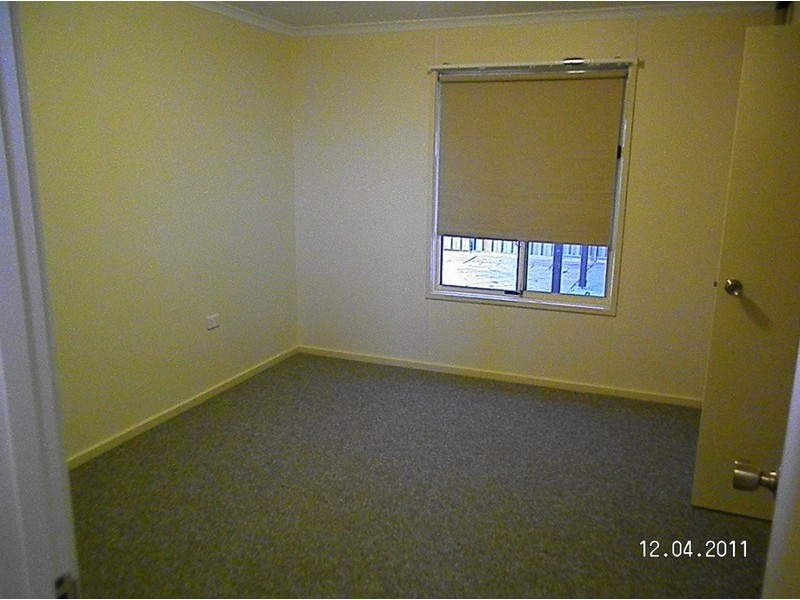 8 Eremophilia St, Roxby Downs SA 5725