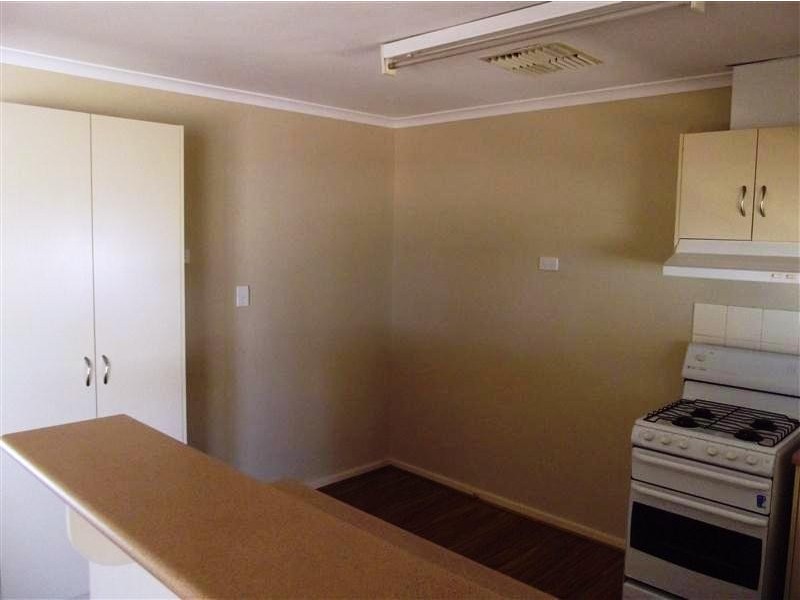 98 Stuart Road, Roxby Downs SA 5725