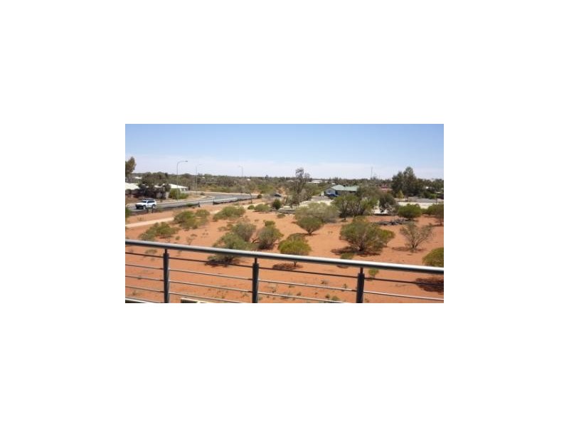 10/45-47  Stuart Road, Roxby Downs SA 5725