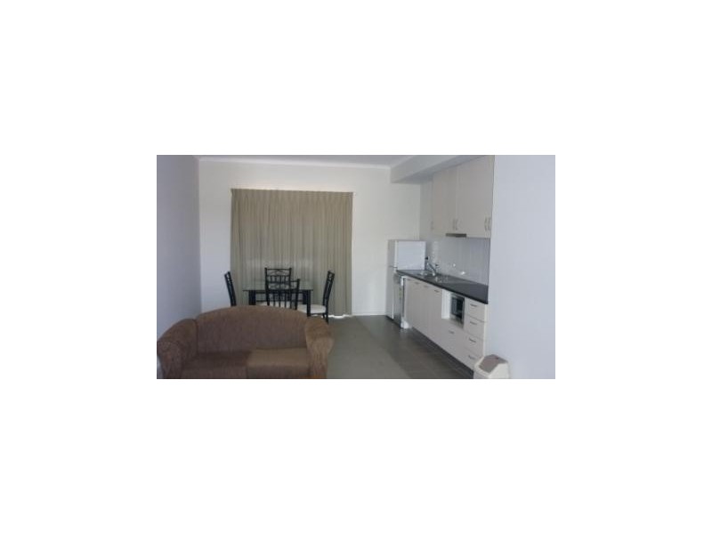 5/45-47  Stuart Road, Roxby Downs SA 5725