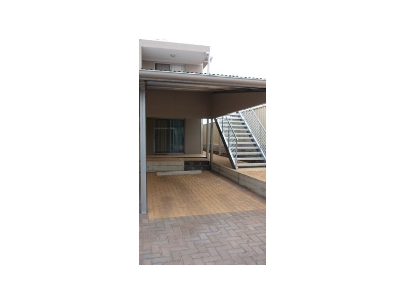 1/ 45-47 Stuart Road, Roxby Downs SA 5725