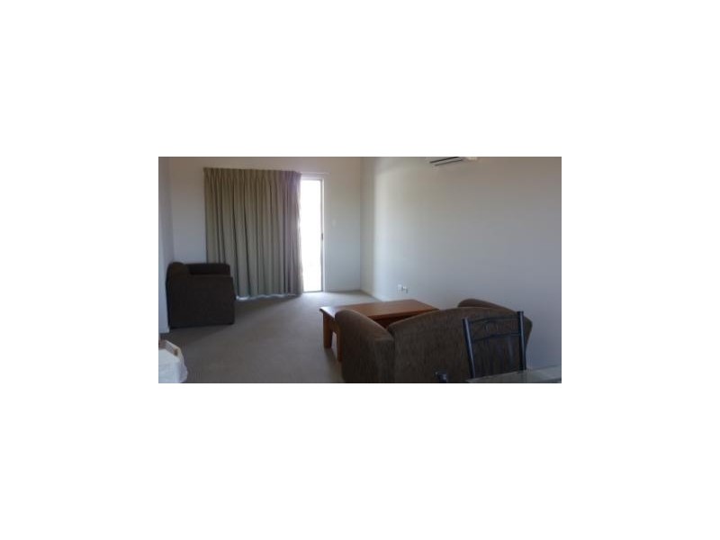 4 / 45-47 Stuart Road, Roxby Downs SA 5725