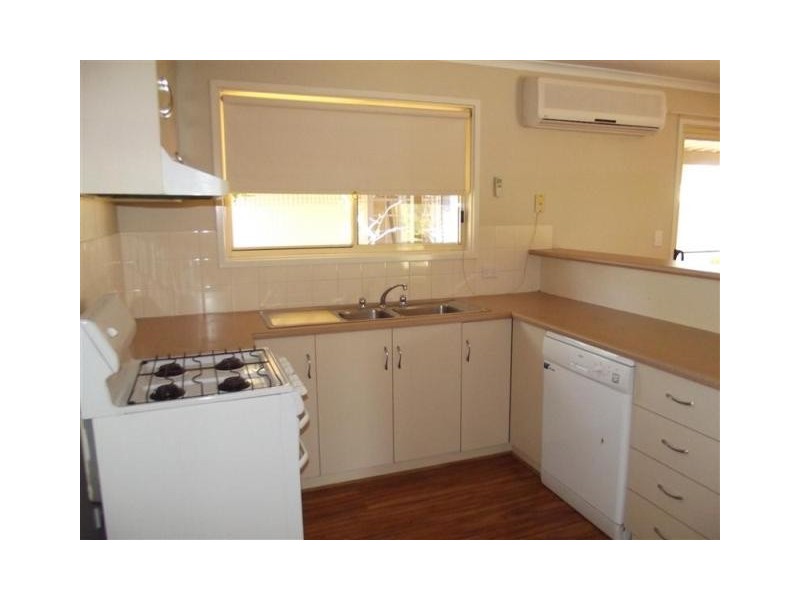 98 Stuart Road, Roxby Downs SA 5725