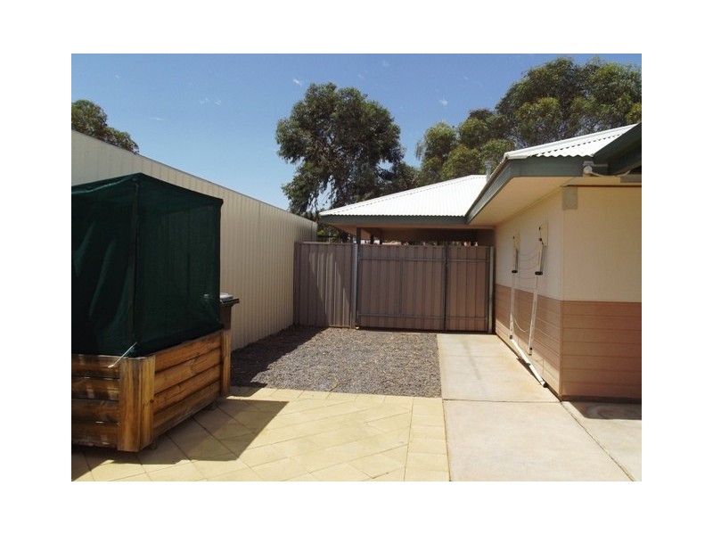01 Santalum Way, Roxby Downs SA 5725