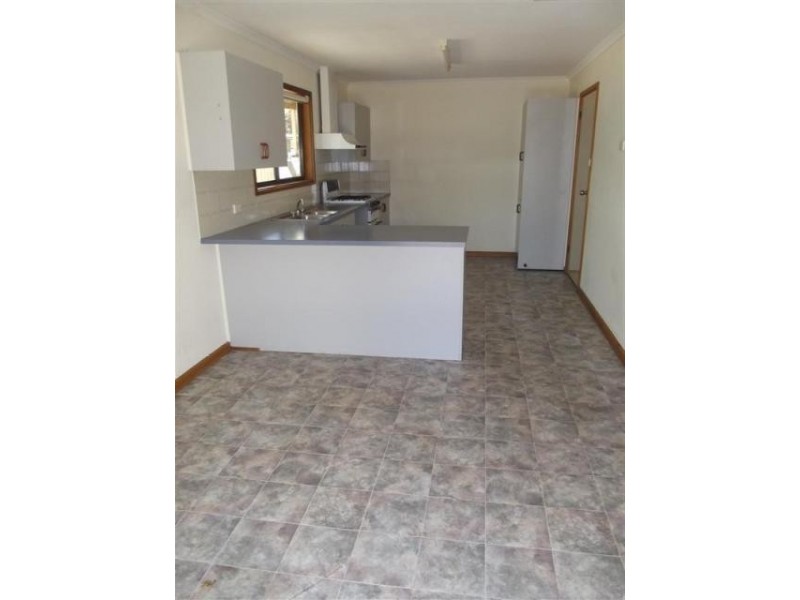 68 Pioneer Drive, Roxby Downs SA 5725