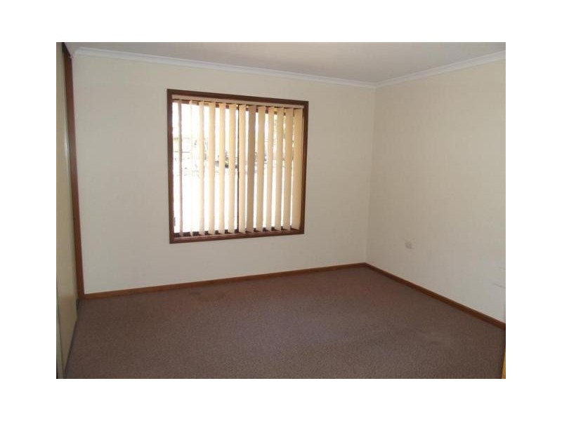 68 Pioneer Drive, Roxby Downs SA 5725