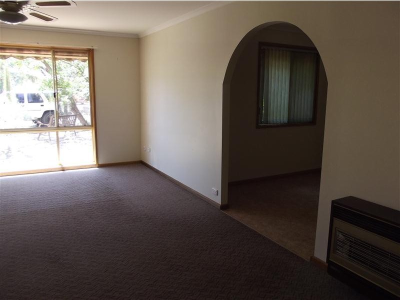 4  WIRRDA STREET, Roxby Downs SA 5725