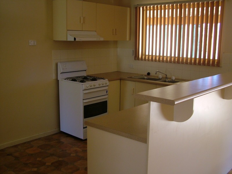 36 QUANDONG STREET, Roxby Downs SA 5725