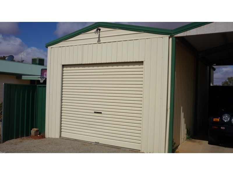 6 POGONA COURT, Roxby Downs SA 5725