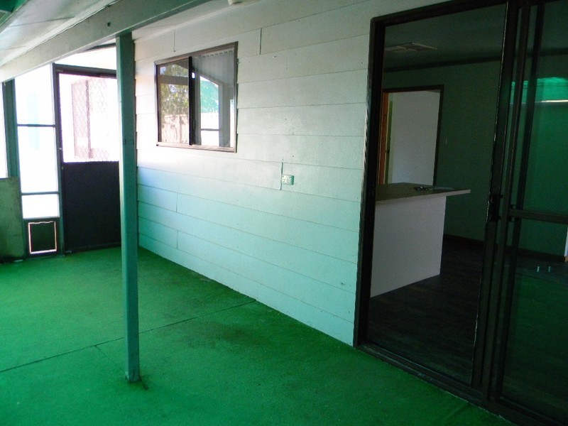 10 Wirra Street, Roxby Downs SA 5725