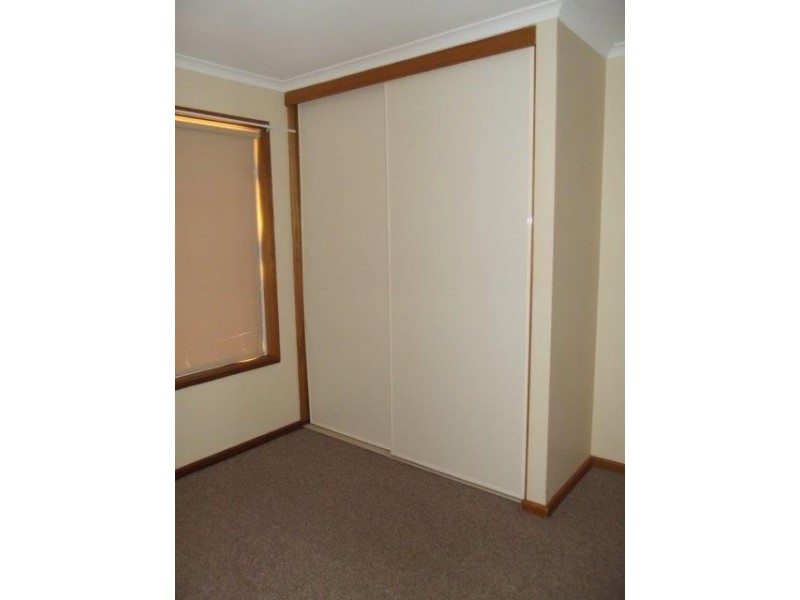 4 PHIBBS COURT, Roxby Downs SA 5725