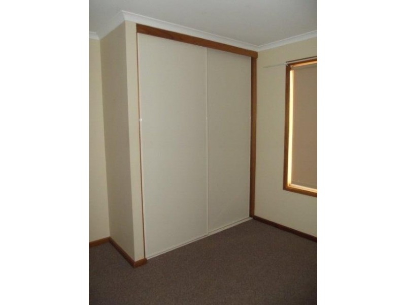 4 PHIBBS COURT, Roxby Downs SA 5725