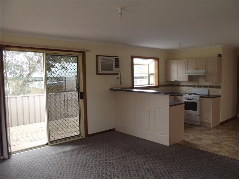 38B Finniss Street, Roxby Downs SA 5725