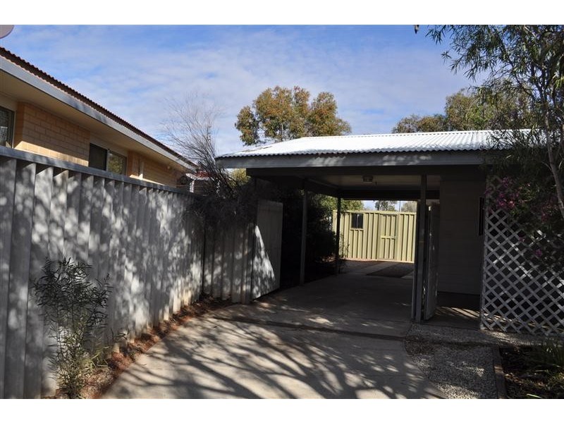 4 Irrapatana, Roxby Downs SA 5725