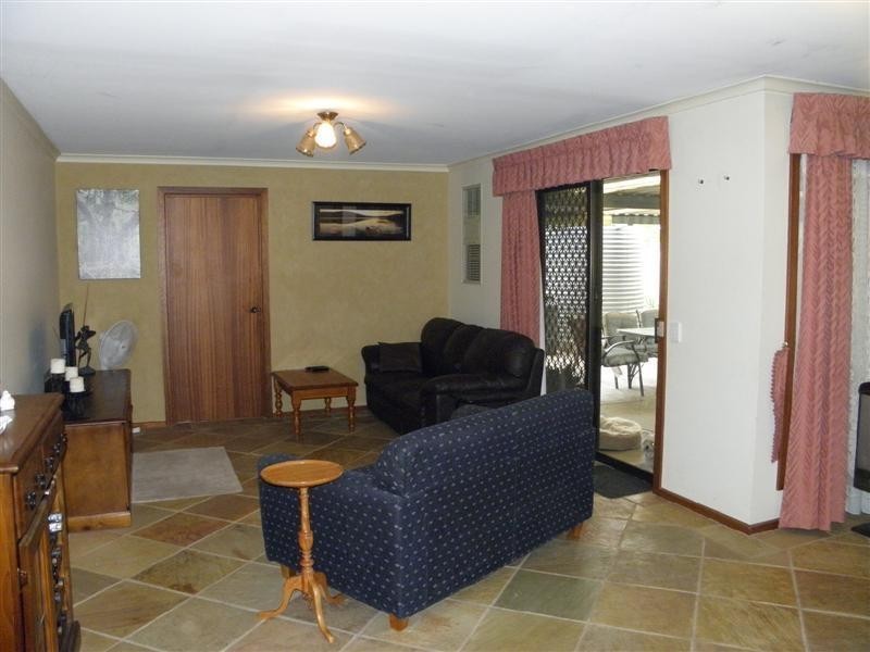 5 Malaga Terrace, Berri SA 5343