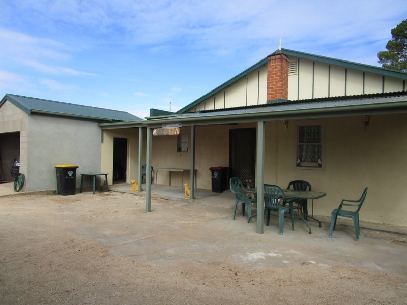 469 Chowilla Street, Renmark SA 5341