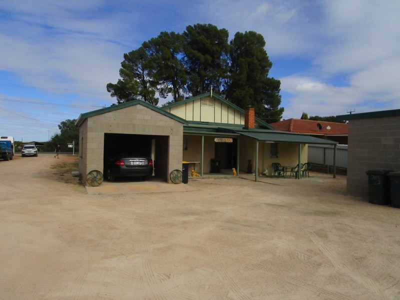 469 Chowilla Street, Renmark SA 5341