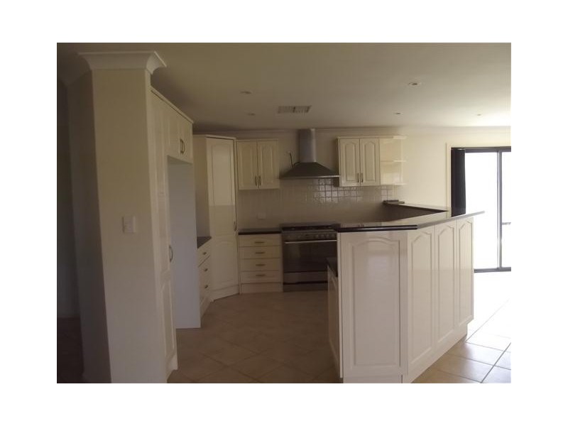 29 Tiliqua Crescent, Roxby Downs SA 5725