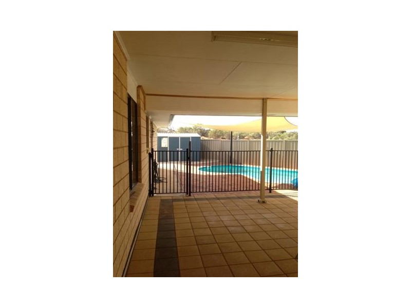 29 Tiliqua Crescent, Roxby Downs SA 5725