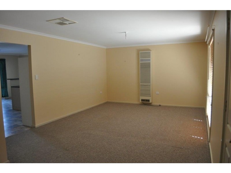 66 HERMIT STREET, Roxby Downs SA 5725