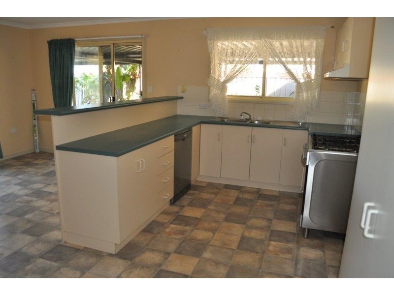 66 HERMIT STREET, Roxby Downs SA 5725