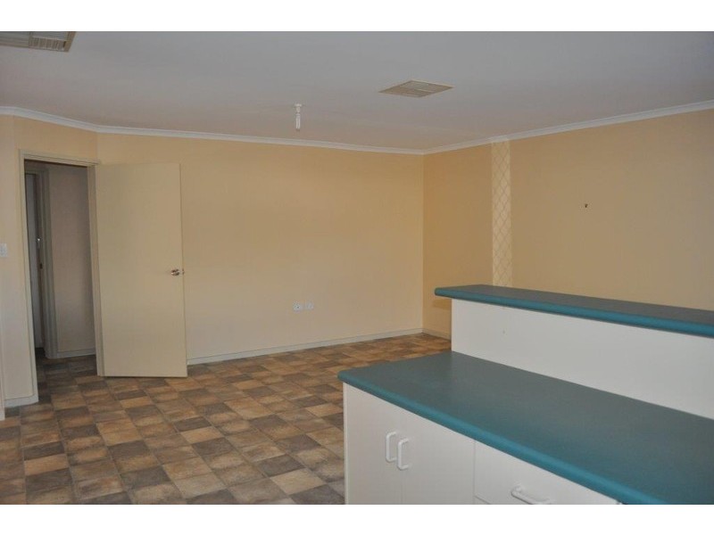 66 HERMIT STREET, Roxby Downs SA 5725