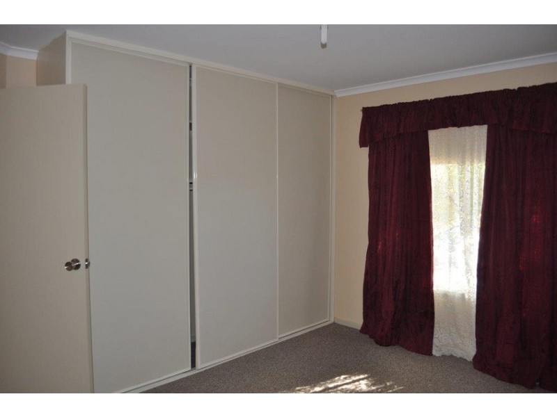 66 HERMIT STREET, Roxby Downs SA 5725