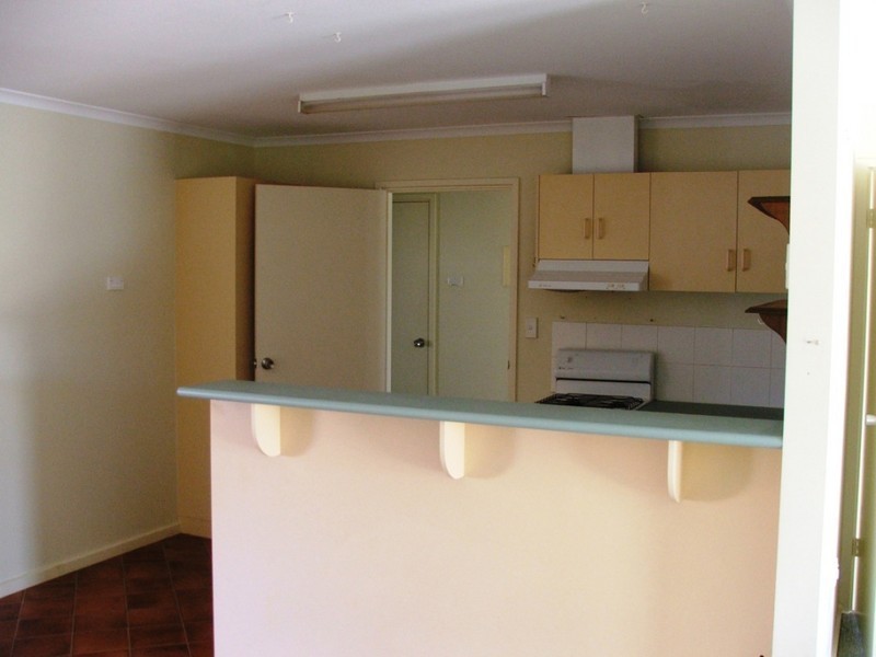 24  PINE CRESCENT, Roxby Downs SA 5725