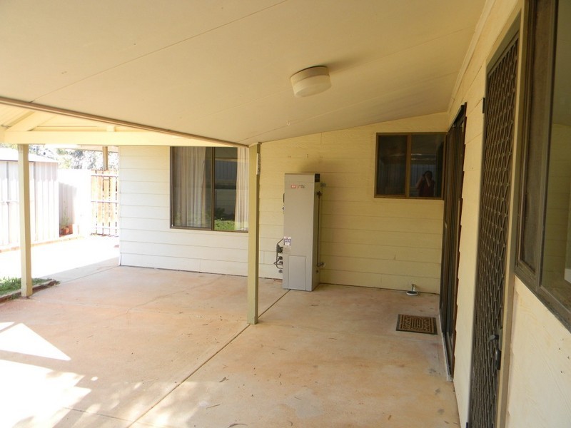 1 BLANCHE COURT, Roxby Downs SA 5725