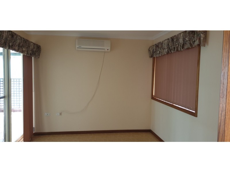 11 Anna Court, Roxby Downs SA 5725