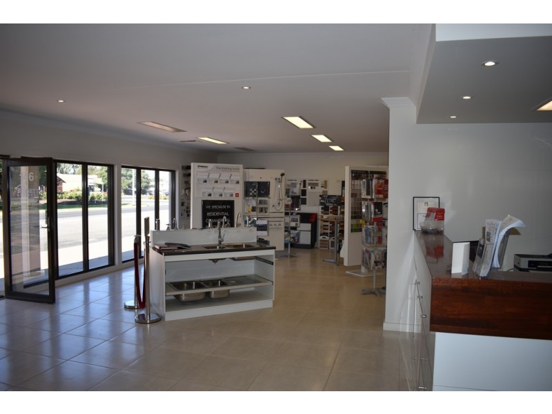 146 Renmark Avenue, Renmark SA 5341