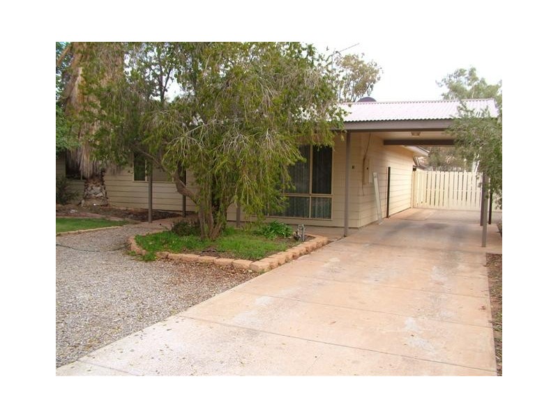 8 Hamilton, Roxby Downs SA 5725