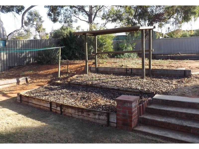 13 Dorothy Avenue, Paringa SA 5340