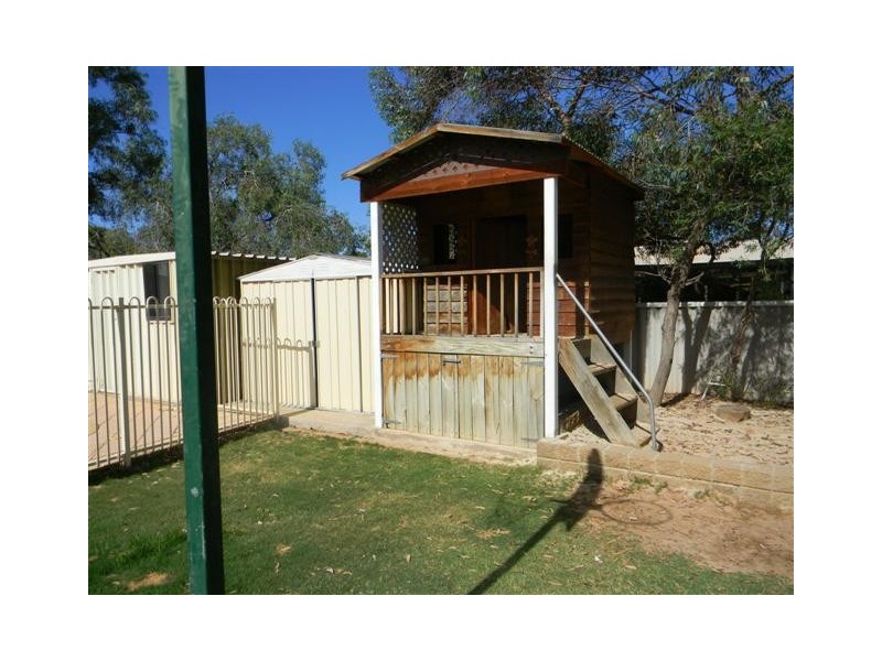 10 Wangianna, Roxby Downs SA 5725
