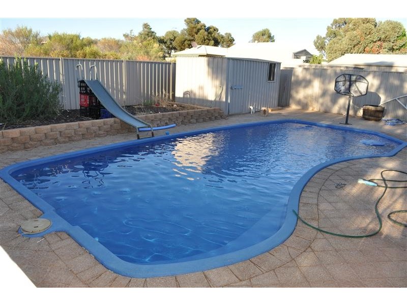 20 Santalum Way, Roxby Downs SA 5725